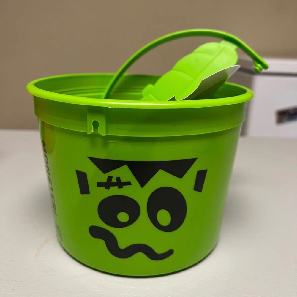 McDonald’s Halloween Trick or Treat Green Boo Bucket Monster with Stickers
